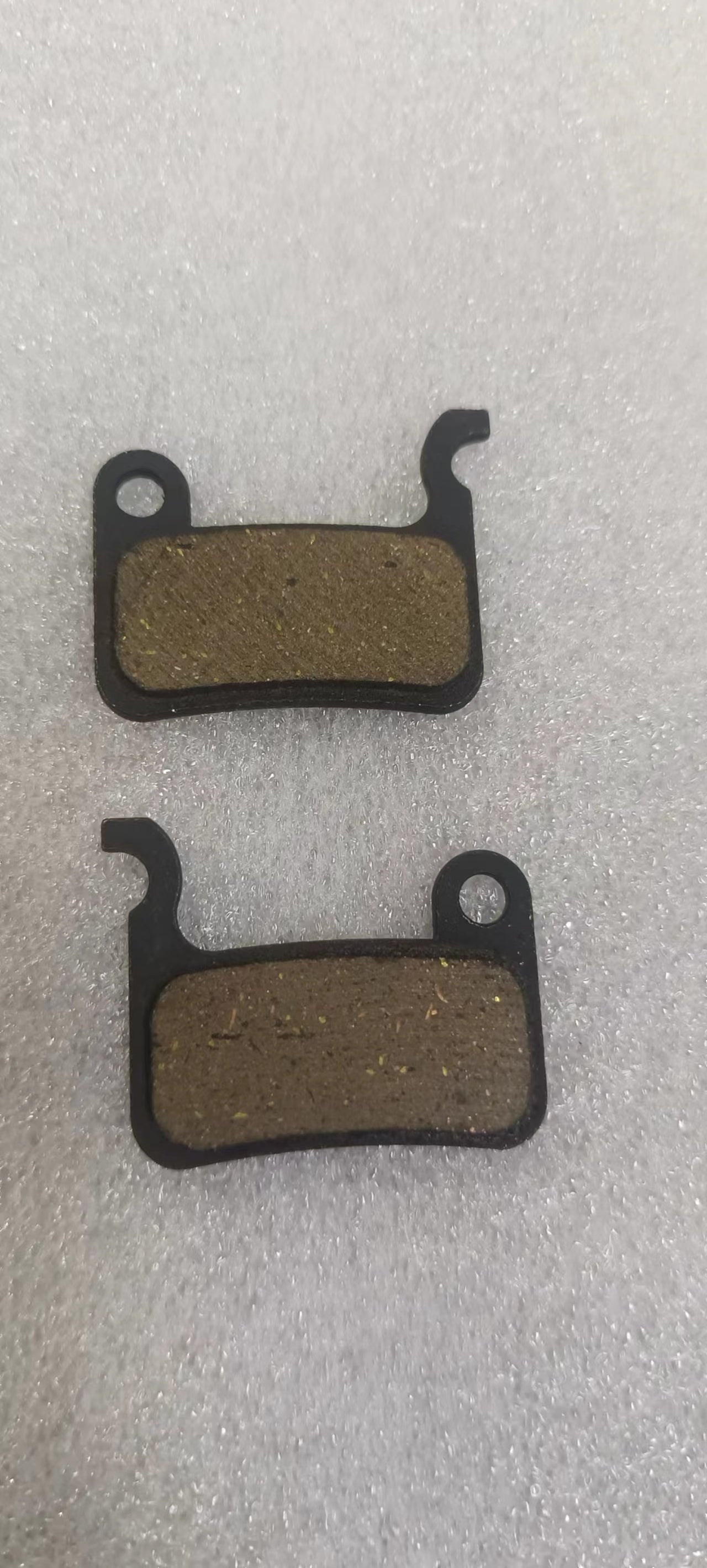 Lankeleisi electric bike brake pads for models XT750, XC4000, X3000PLUS, RV700, showing close-up of brake pad components.