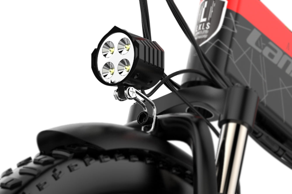 Front light and horn for LANKELEISI electric bike, featuring a bright front lamp and integrated horn for safety and visibility.